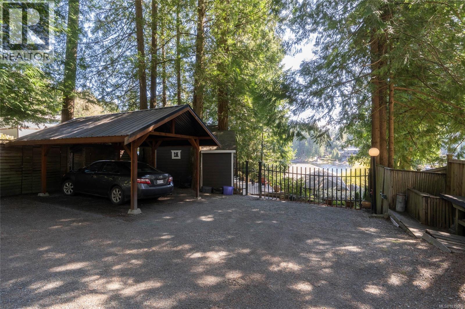 2308 Renfrew Rd - 42