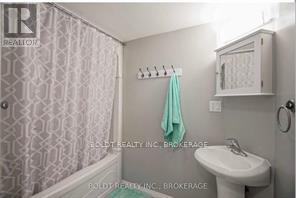 61 BRADLEY STREET - 7