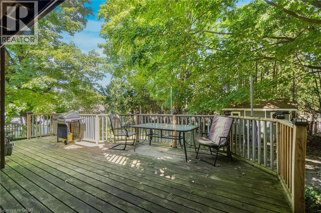 2 PARSONS Avenue - 31