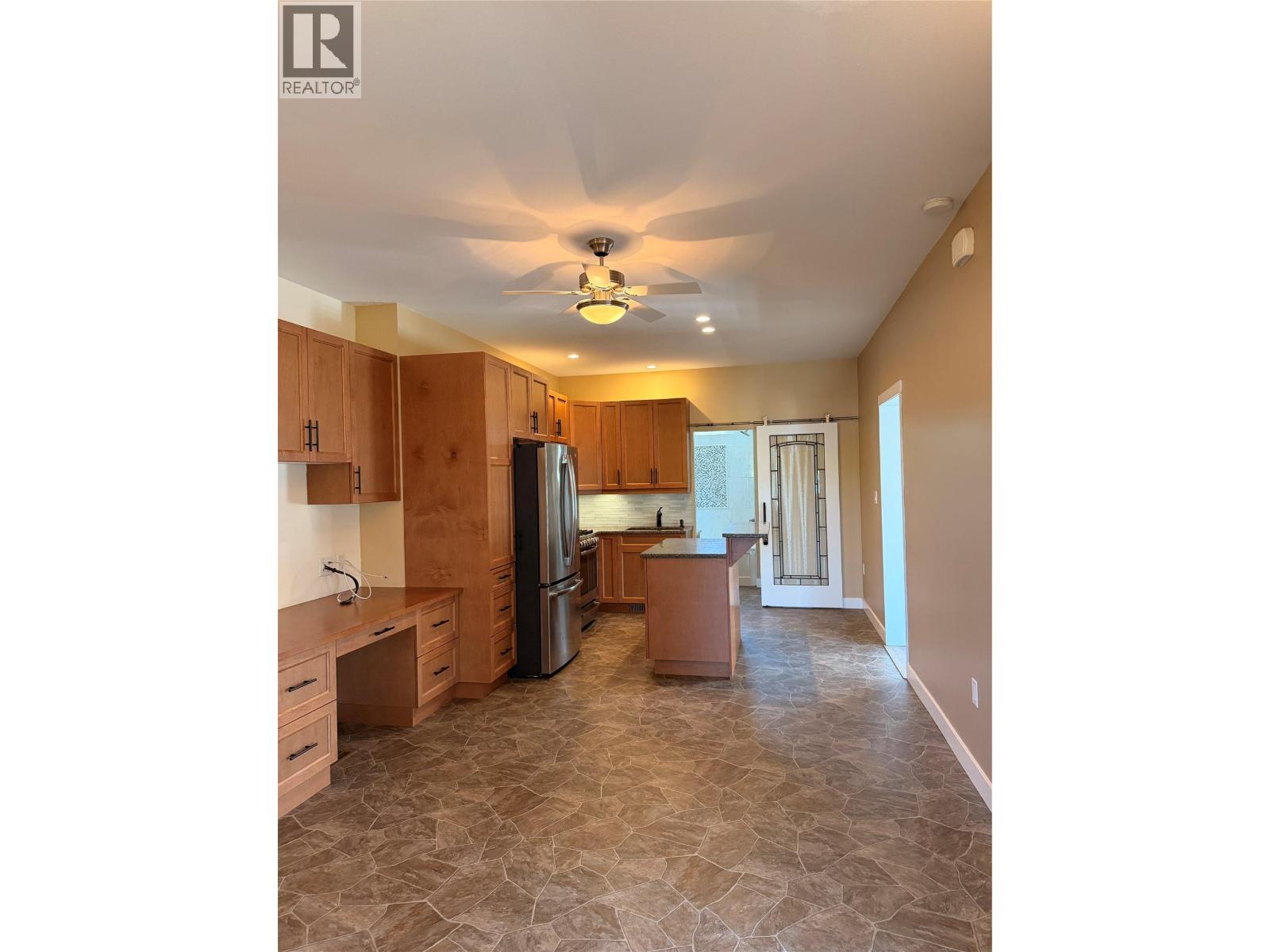 #164 8000 Highland Road - 31