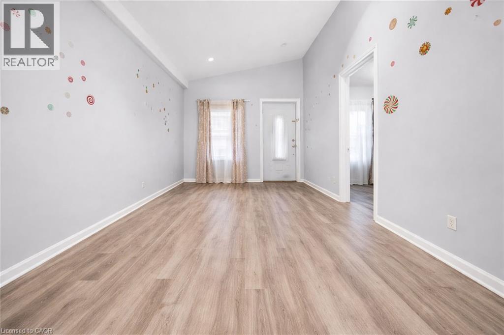 106 LOTTRIDGE Street - 4