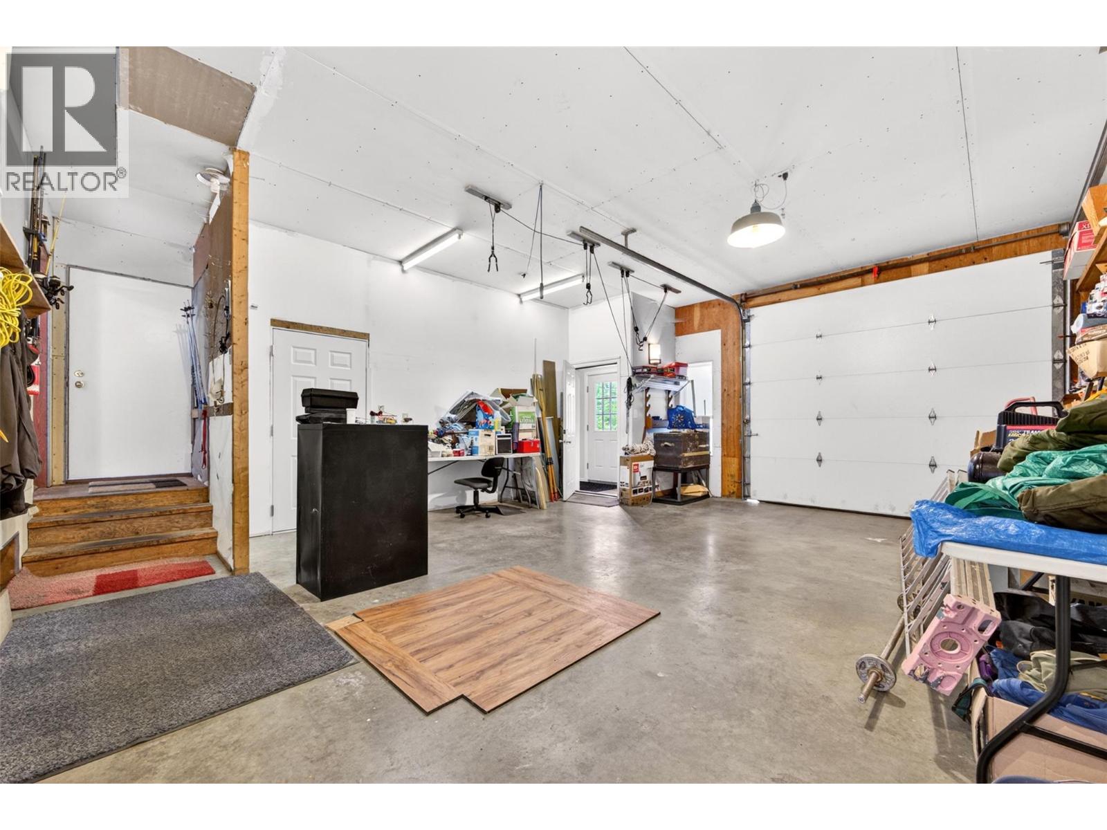 7346 Harrop Procter Road - 30