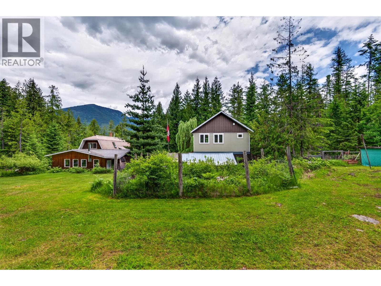 7346 Harrop Procter Road - 92