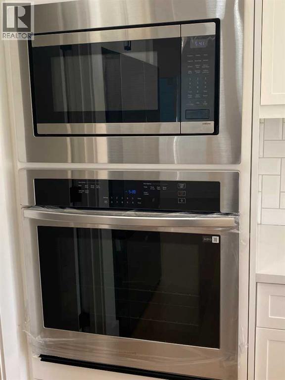 oven / micro wave