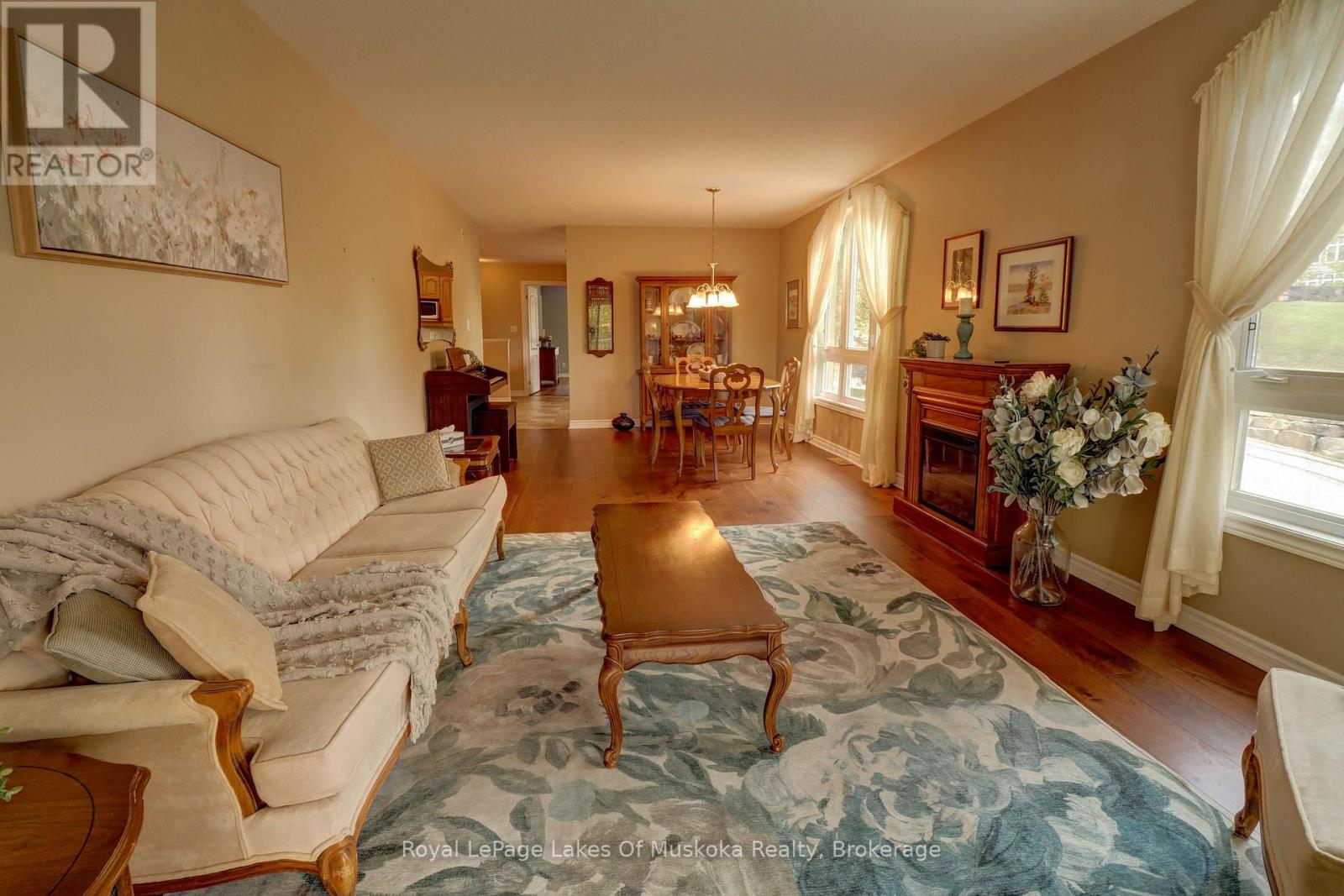 #106 31 DAIRY LANE - 13