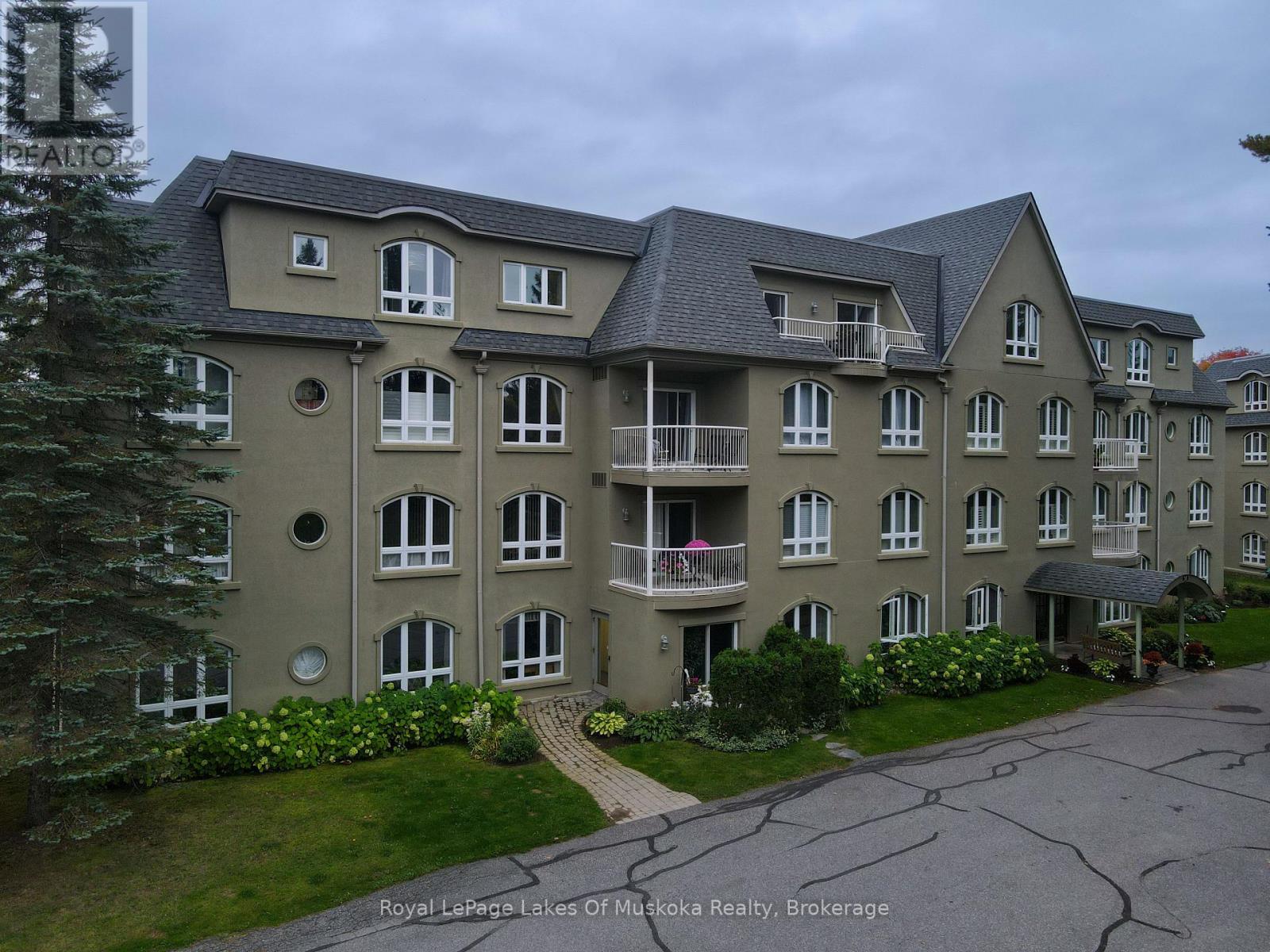 #106 31 DAIRY LANE - 31