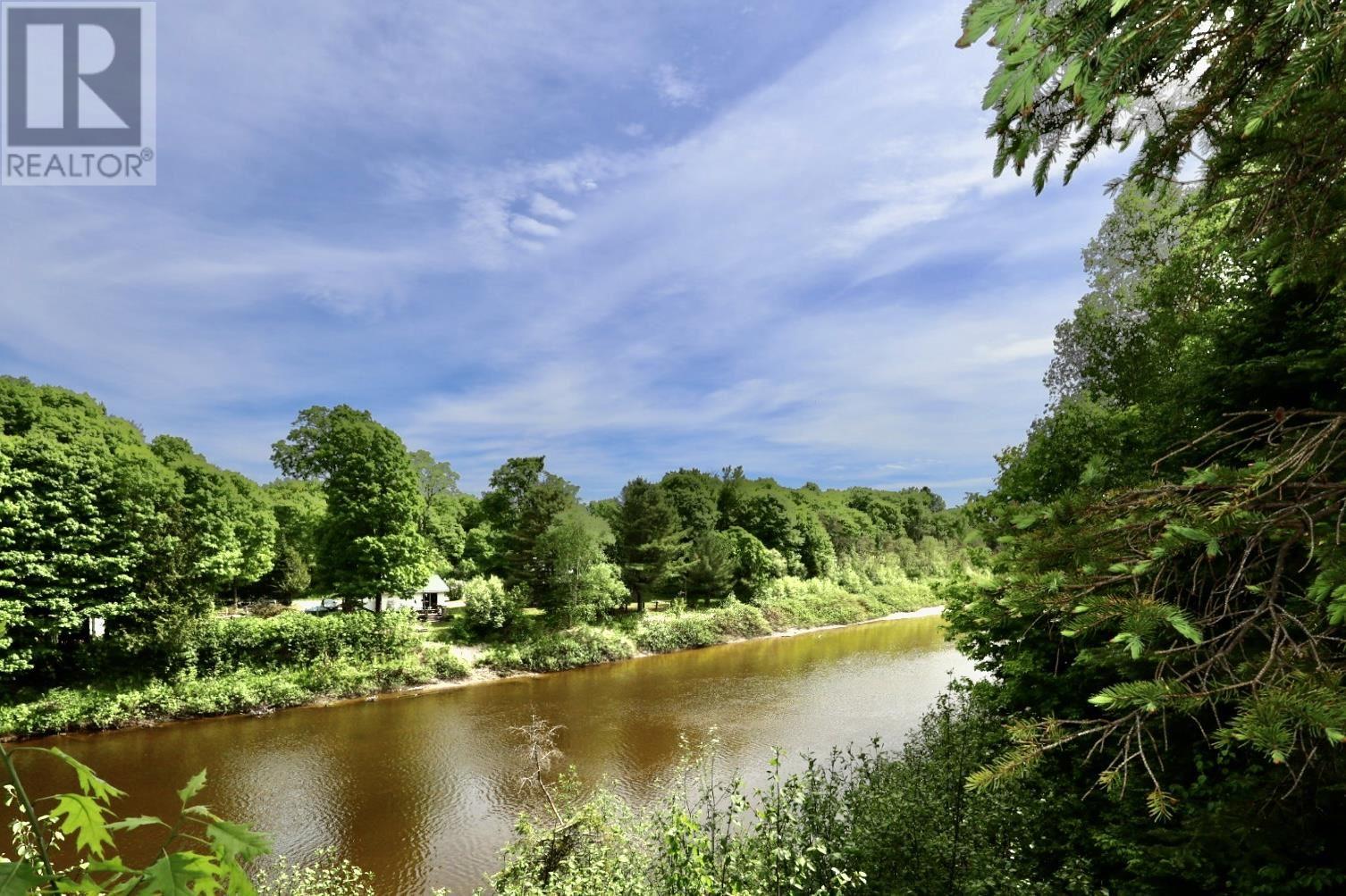 Ellis RD - Image 12
