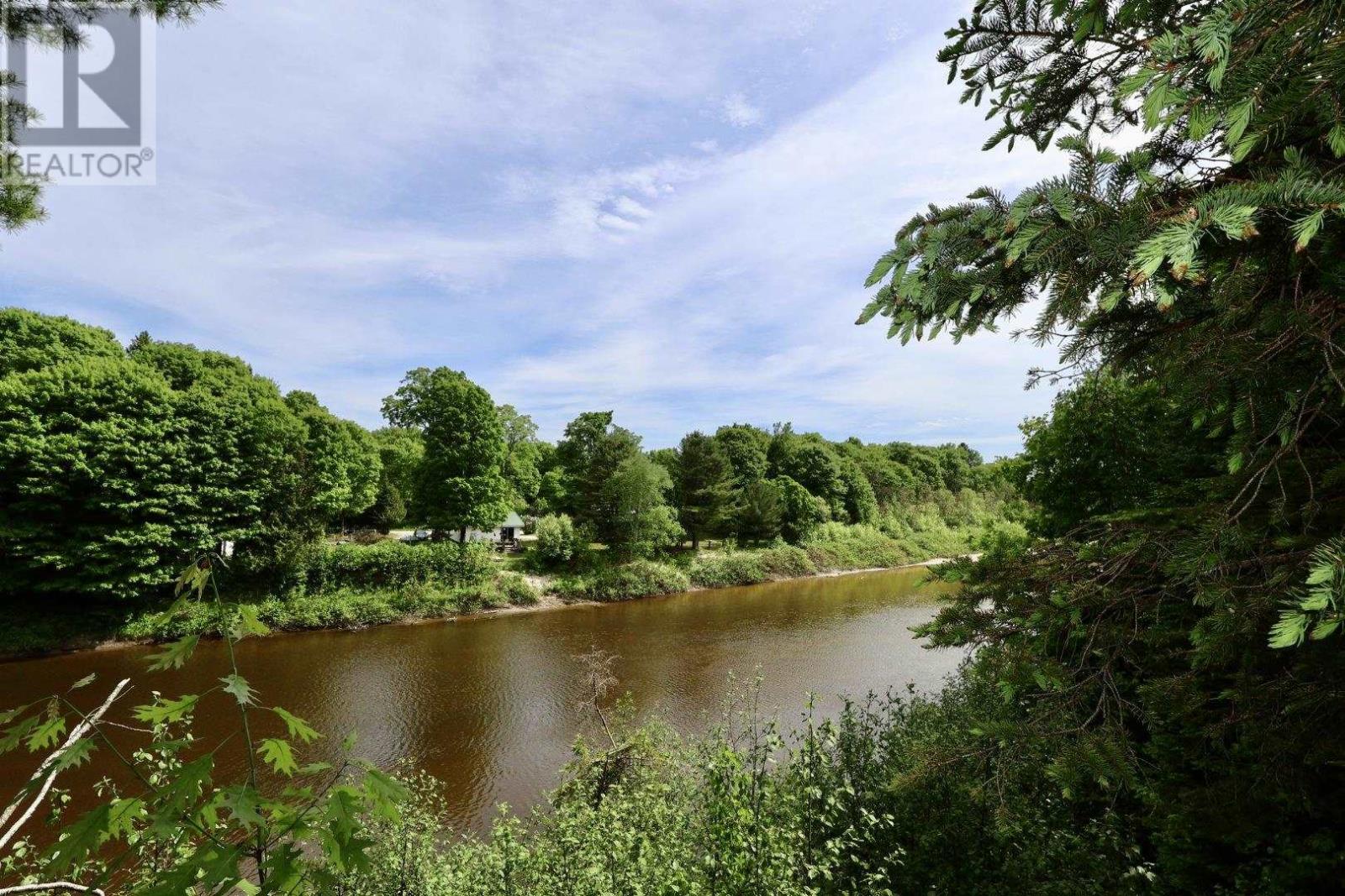 Ellis RD - Image 16