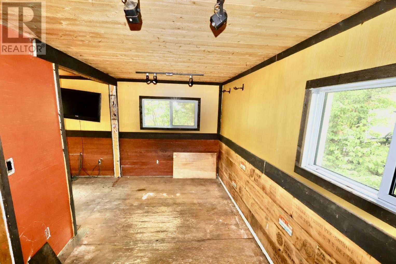 Ellis RD - Image 7