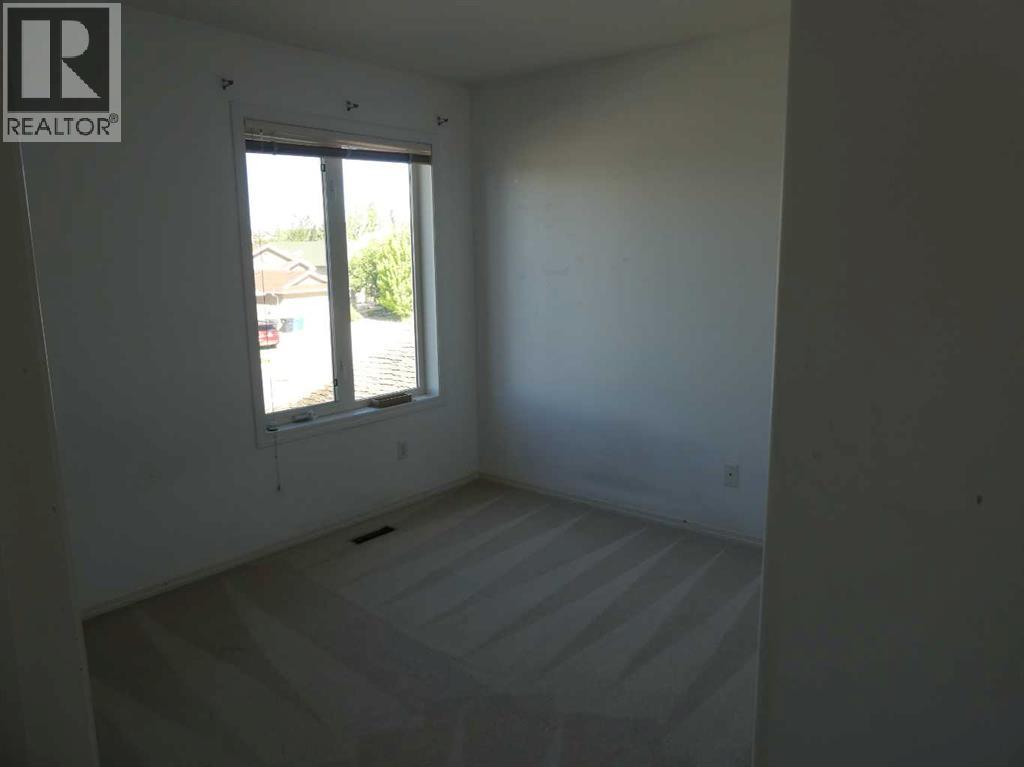 243 Fairmont Boulevard S — photo 10