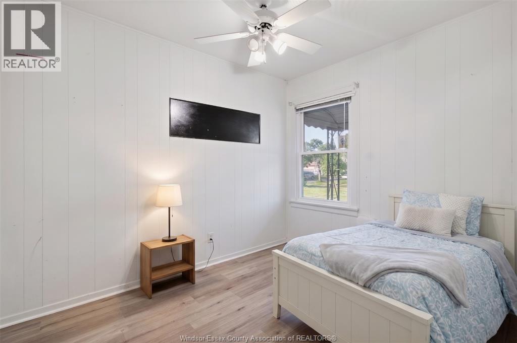 2209 FOREST - 11