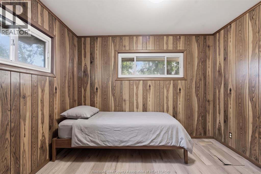 2209 FOREST - 10