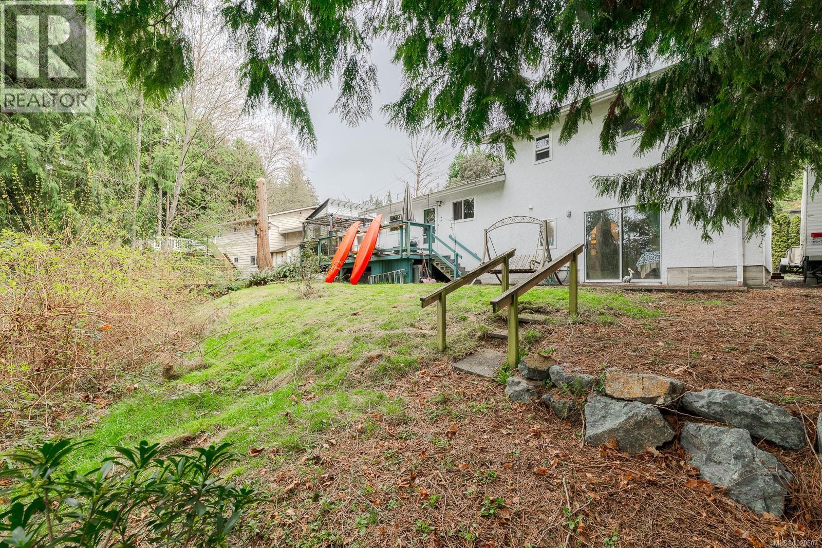 395 Dogwood Dr - 30