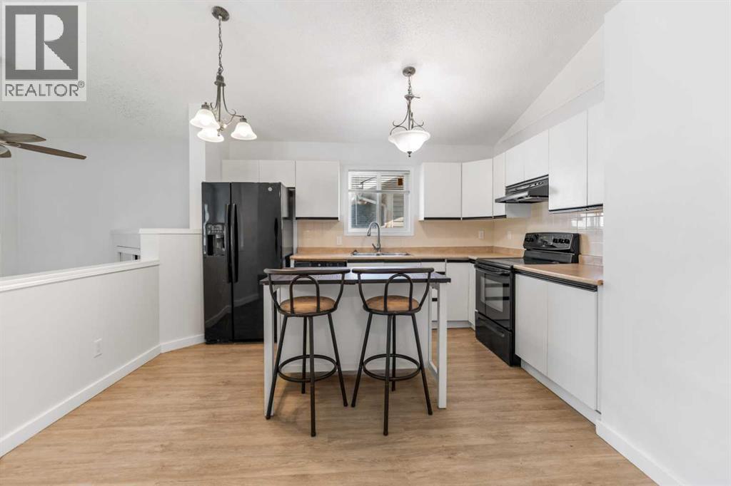 15 Erin Green Way SE — photo 11