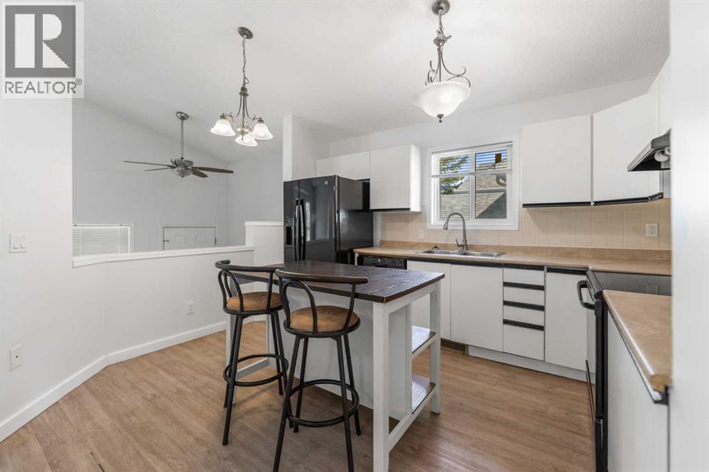15 Erin Green Way SE — photo 12