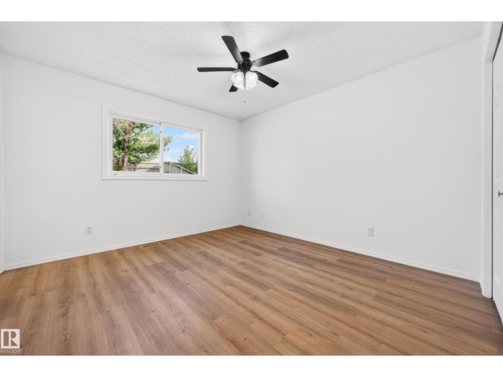 18956 78 AV NW - 23