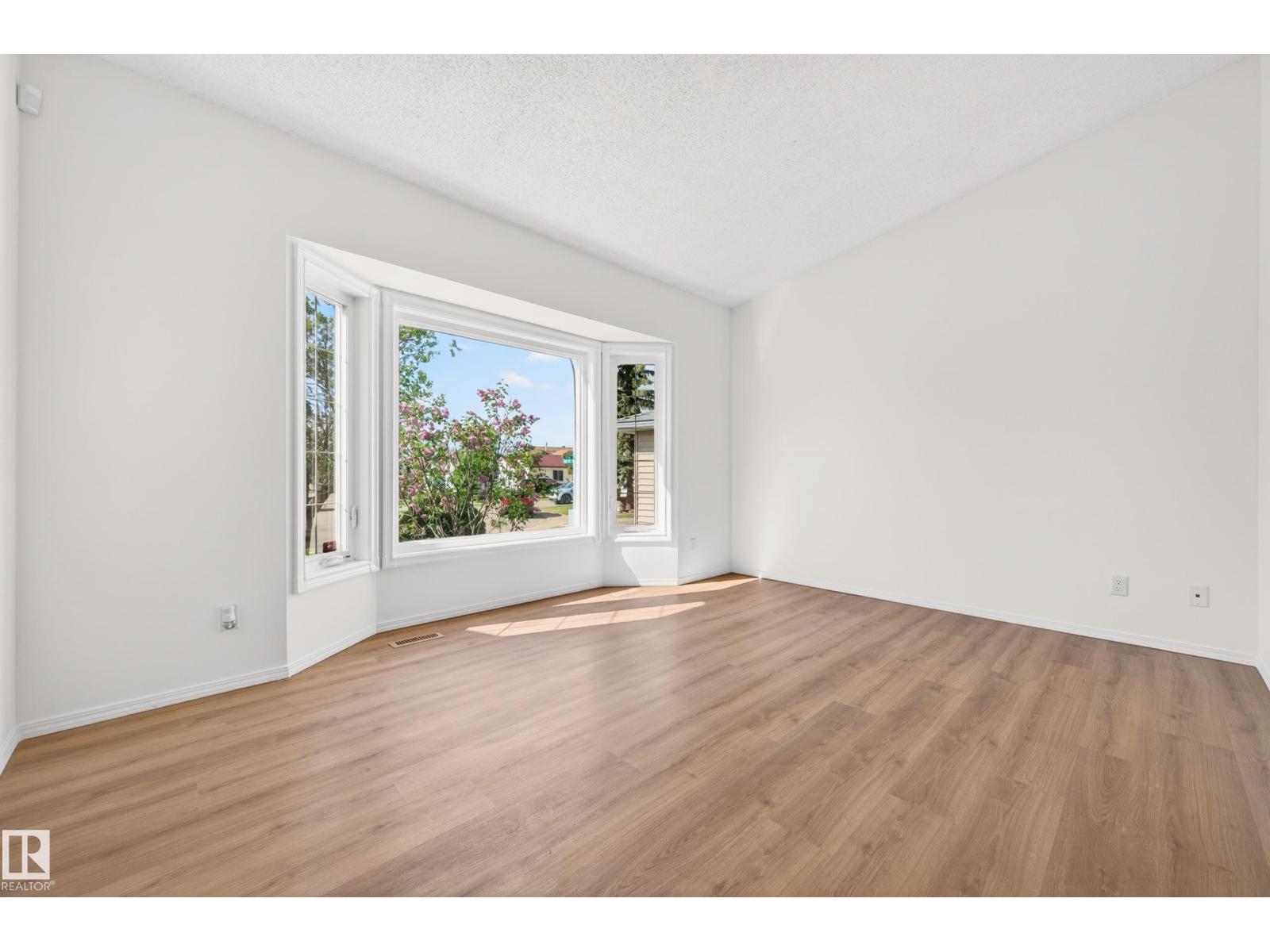 18956 78 AV NW - 7