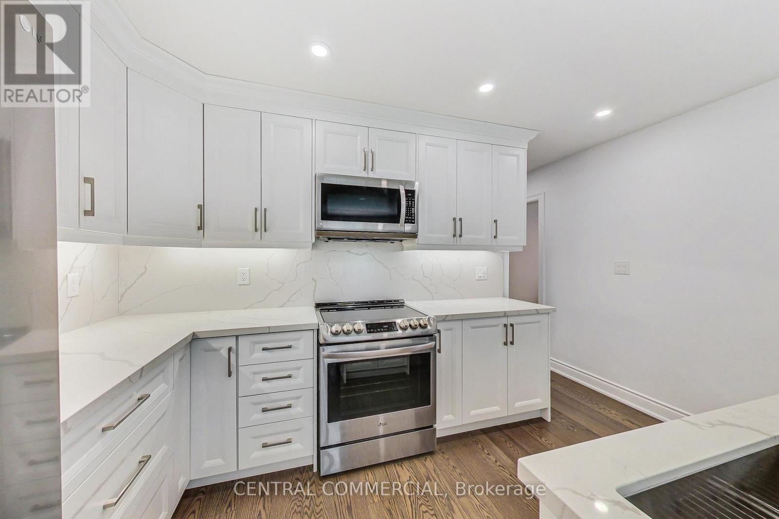 35 MACKAY DRIVE - 9