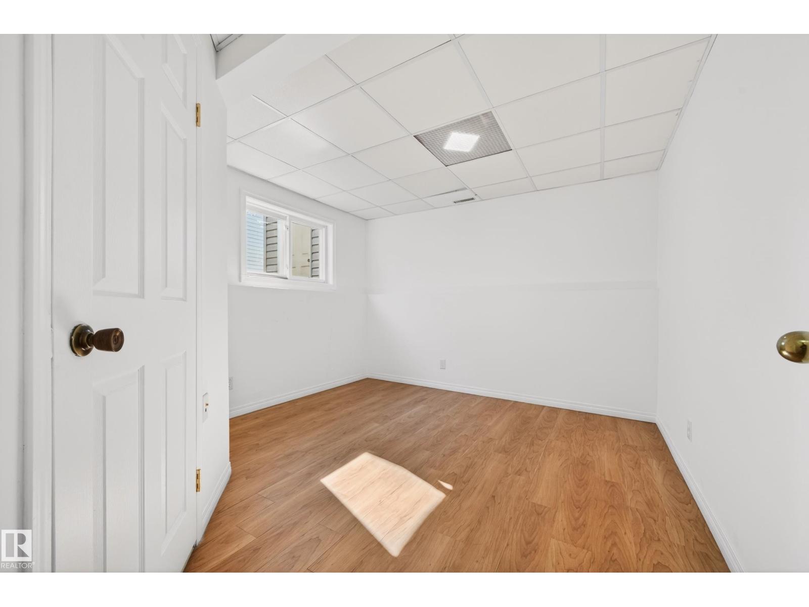 [private address] - Image 40