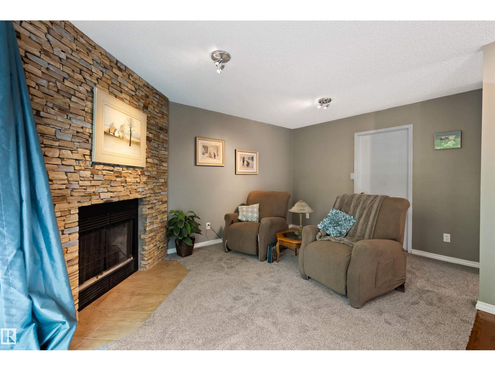 #23 35 GARDEN RD — photo 12
