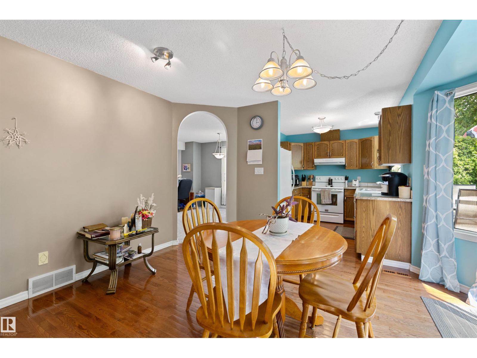 #23 35 GARDEN RD — photo 15