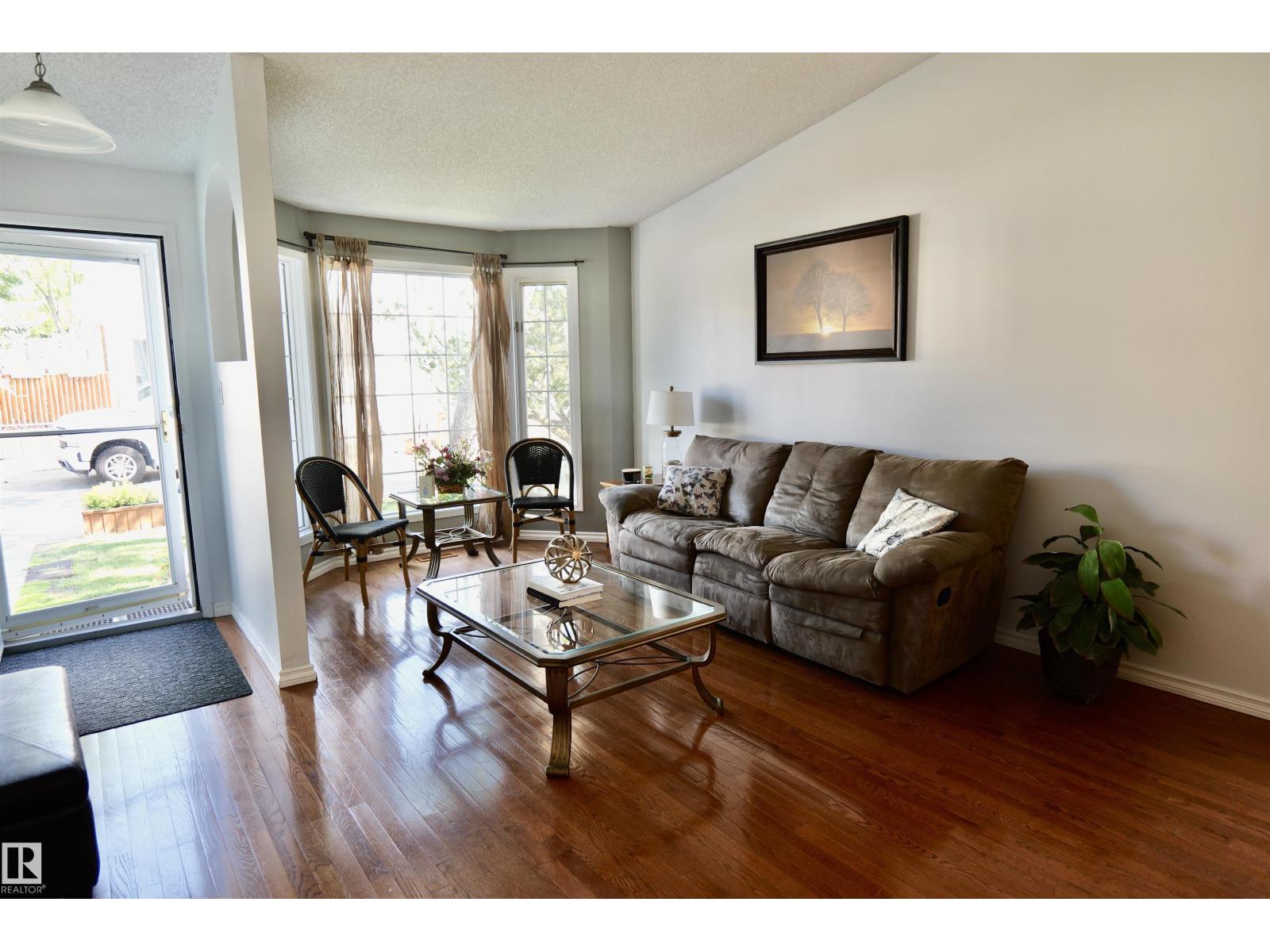 #23 35 GARDEN RD — photo 6