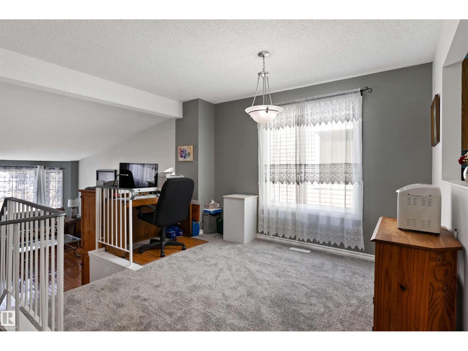 #23 35 GARDEN RD — photo 8