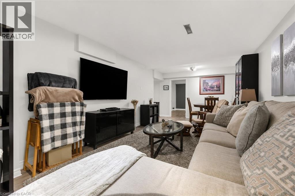 330 MARGARET Avenue - 16