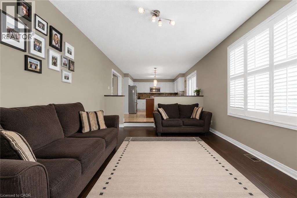 330 MARGARET Avenue - 11