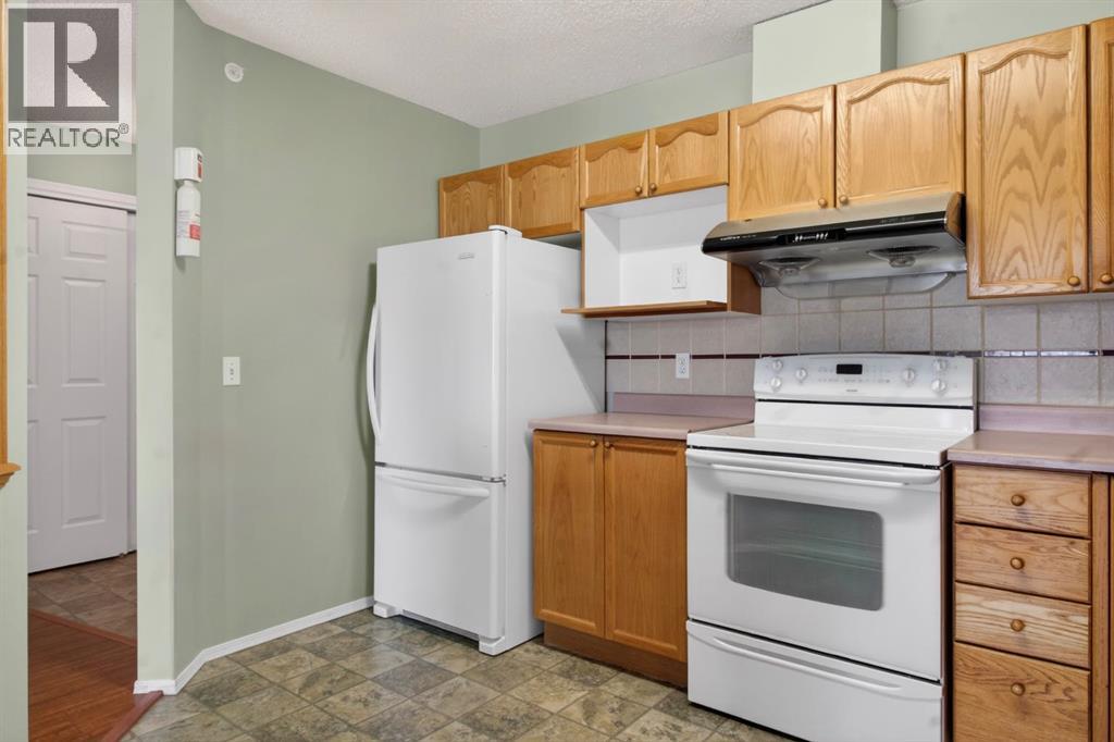 314, 2314 Sienna Park Green SW — photo 13