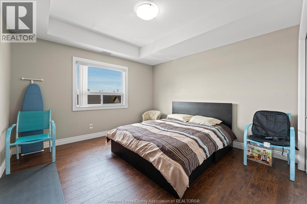 #312 8475 WYANDOTTE STREET East - 18
