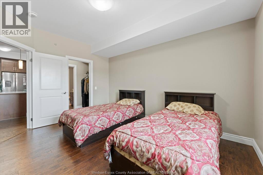 #312 8475 WYANDOTTE STREET East - 21