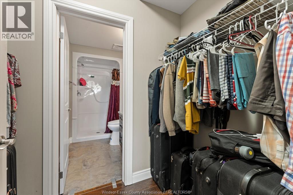 #312 8475 WYANDOTTE STREET East - 23