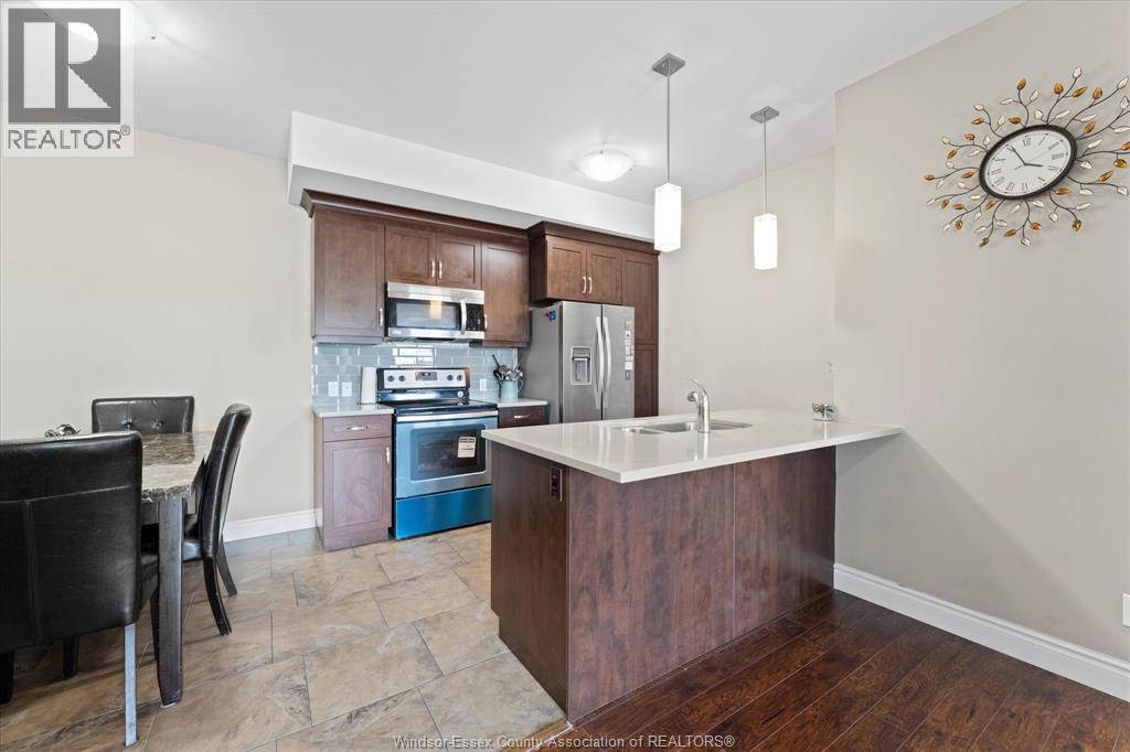 #312 8475 WYANDOTTE STREET East - 9
