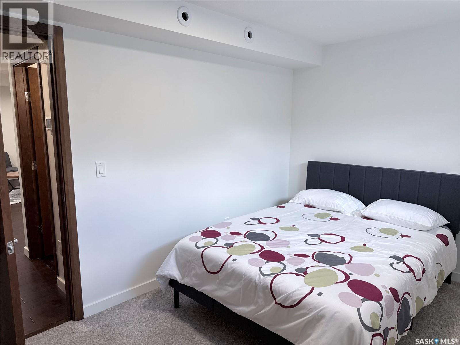 147 Tweed LANE — photo 40