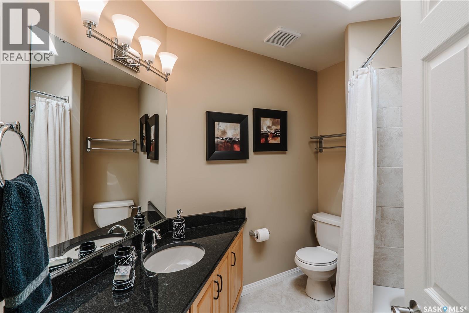 510 Eastman COVE — photo 32