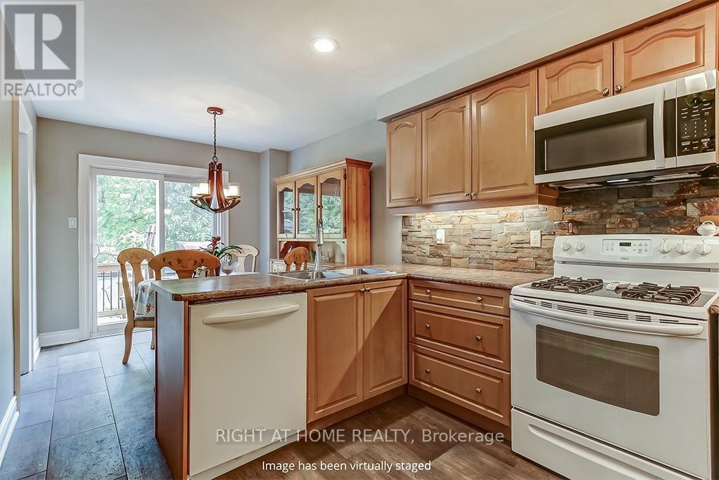 406 LEVANNA LANE - 11