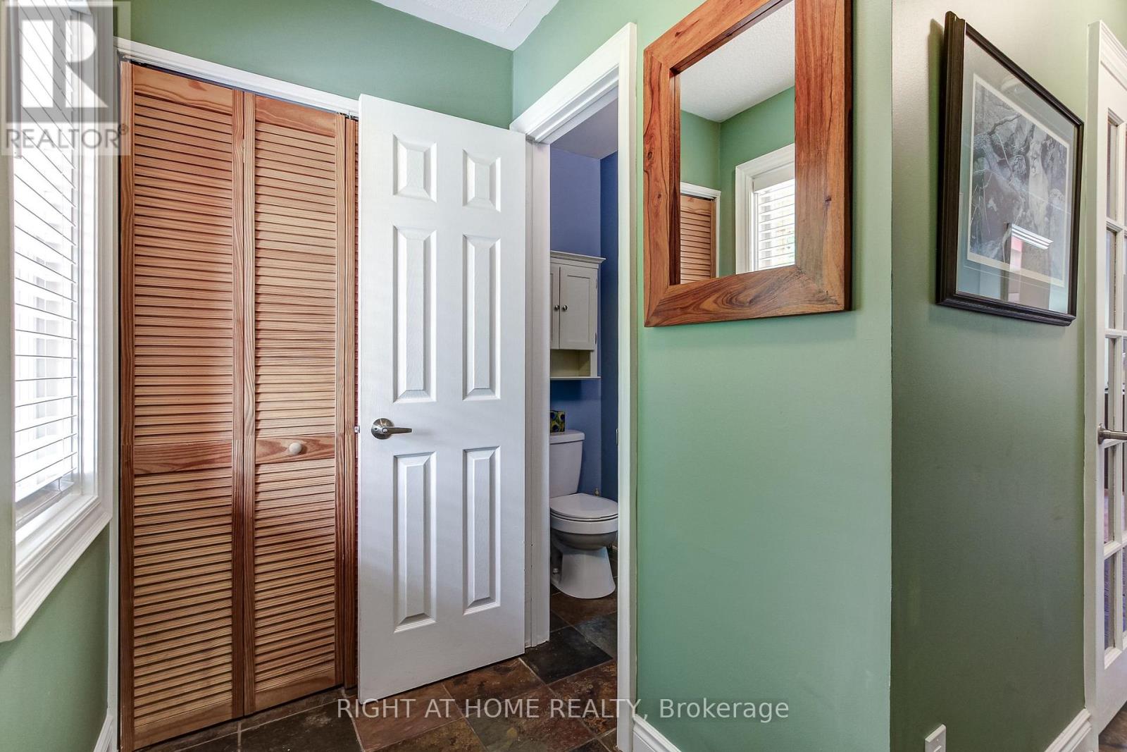 406 LEVANNA LANE - 4