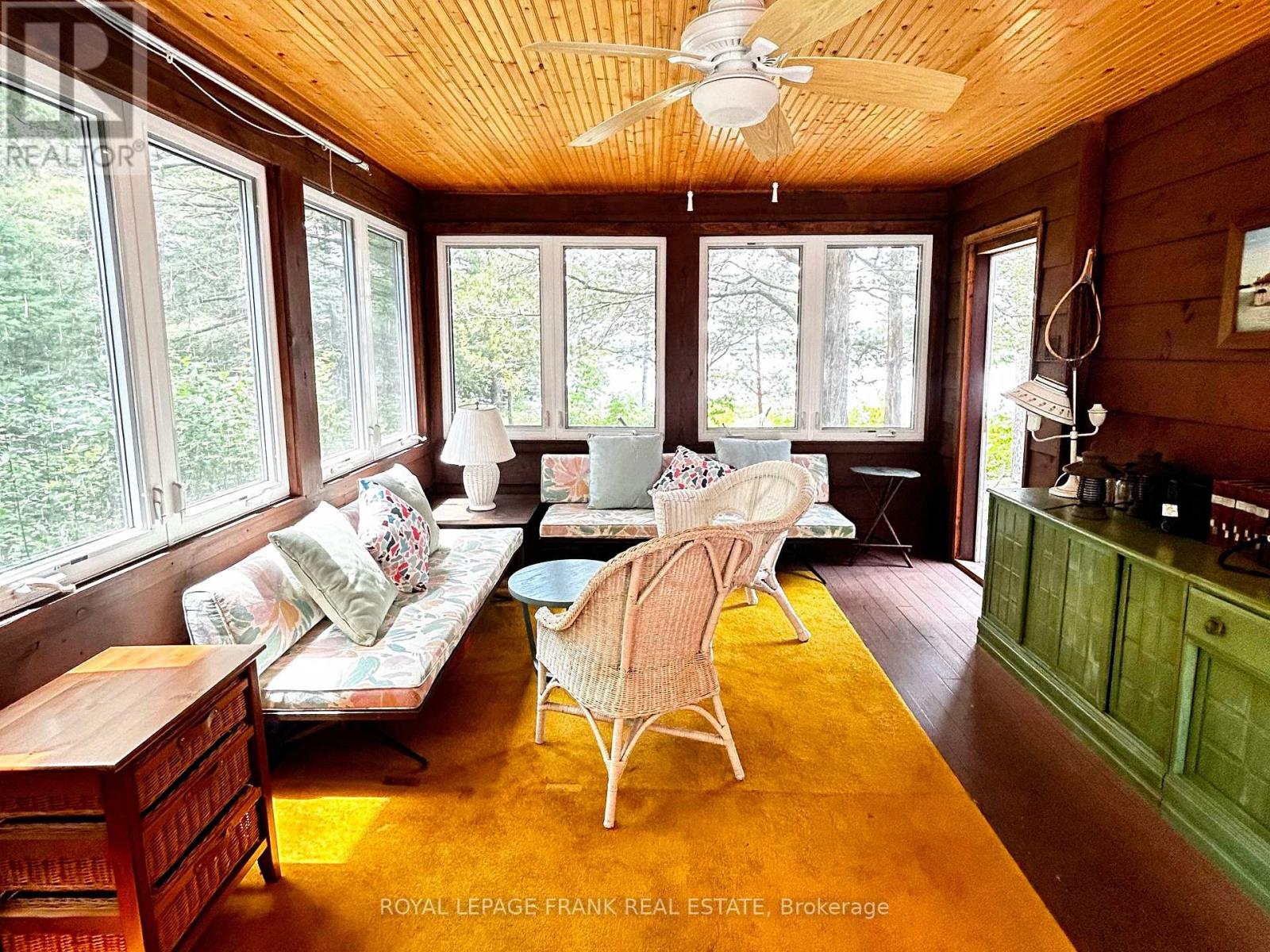 2295 STONY LAKE ISL 17 - 14