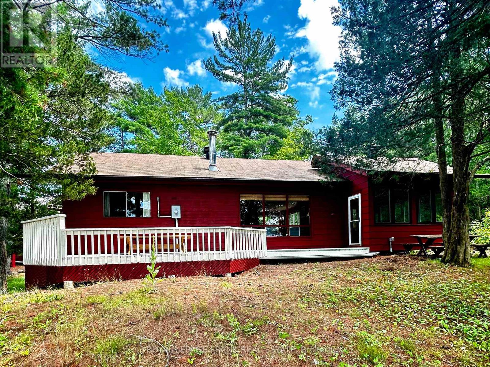 2295 STONY LAKE ISL 17 - 18