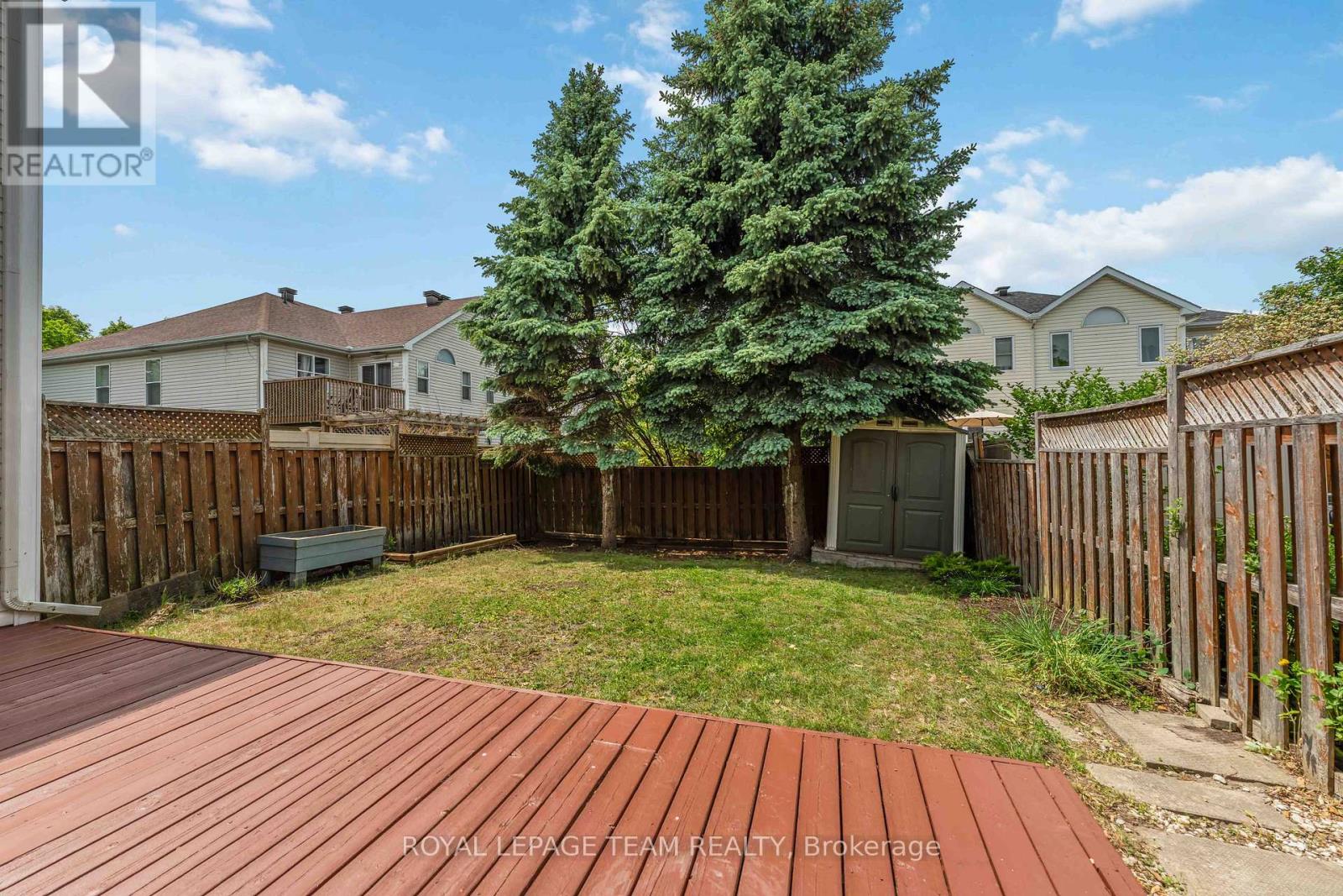 3 Bed, 2 Bath House for Sale in Ottawa – 11 SAFFRON COURT, Ottawa – MLS# X13417452 - Image 36