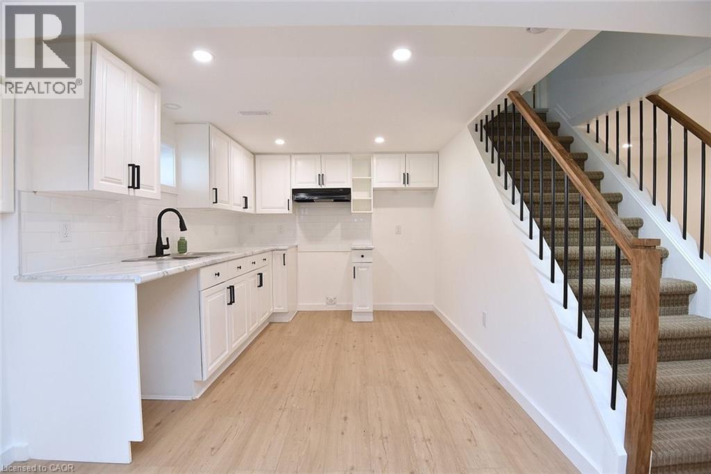 19 GILDEA Street - 23