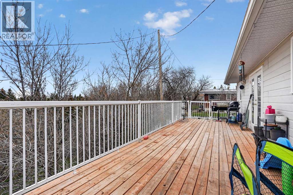 943 East Avenue - 42