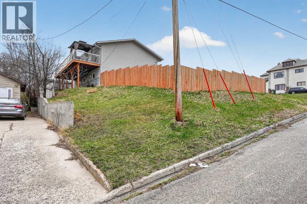 943 East Avenue - 38