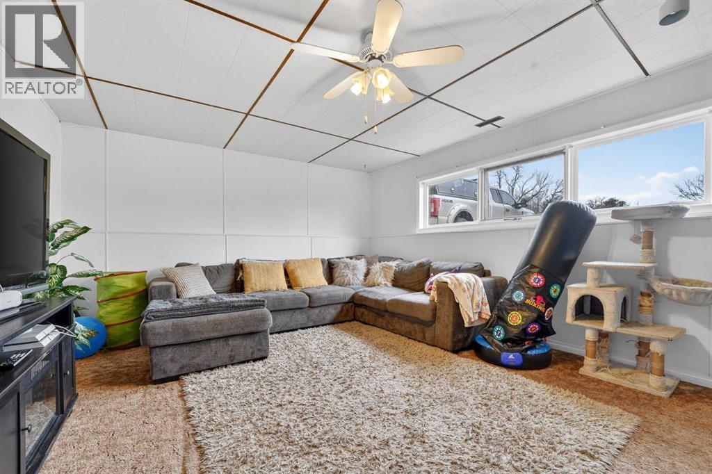 943 East Avenue - 35