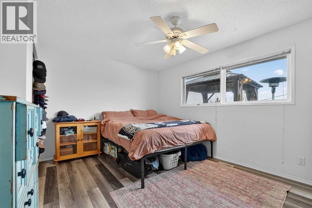 943 East Avenue - 17