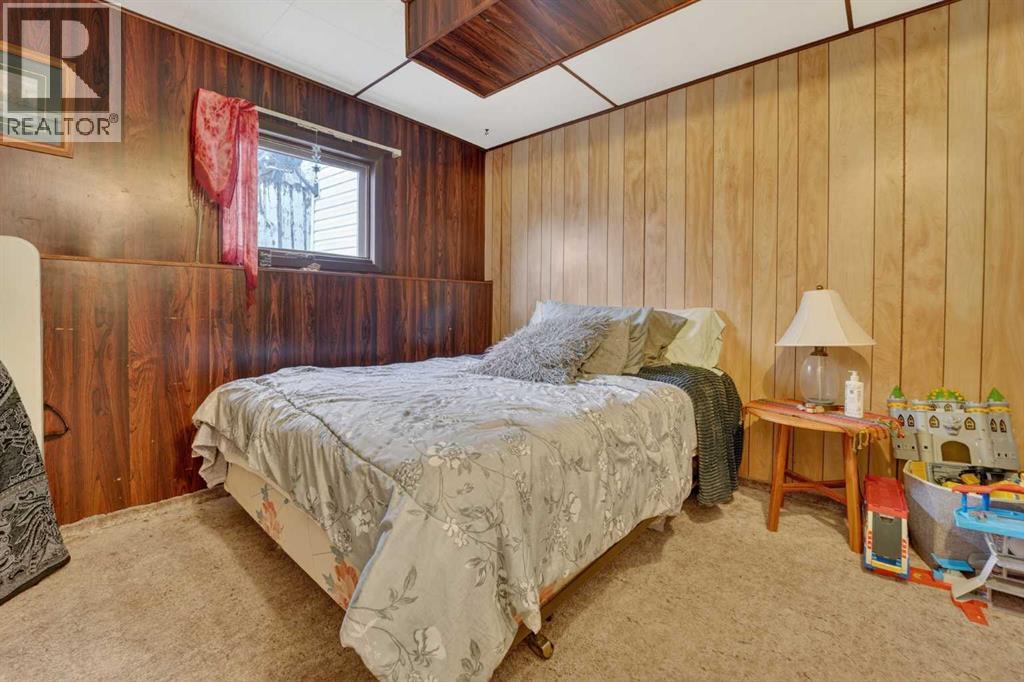 943 East Avenue - 43