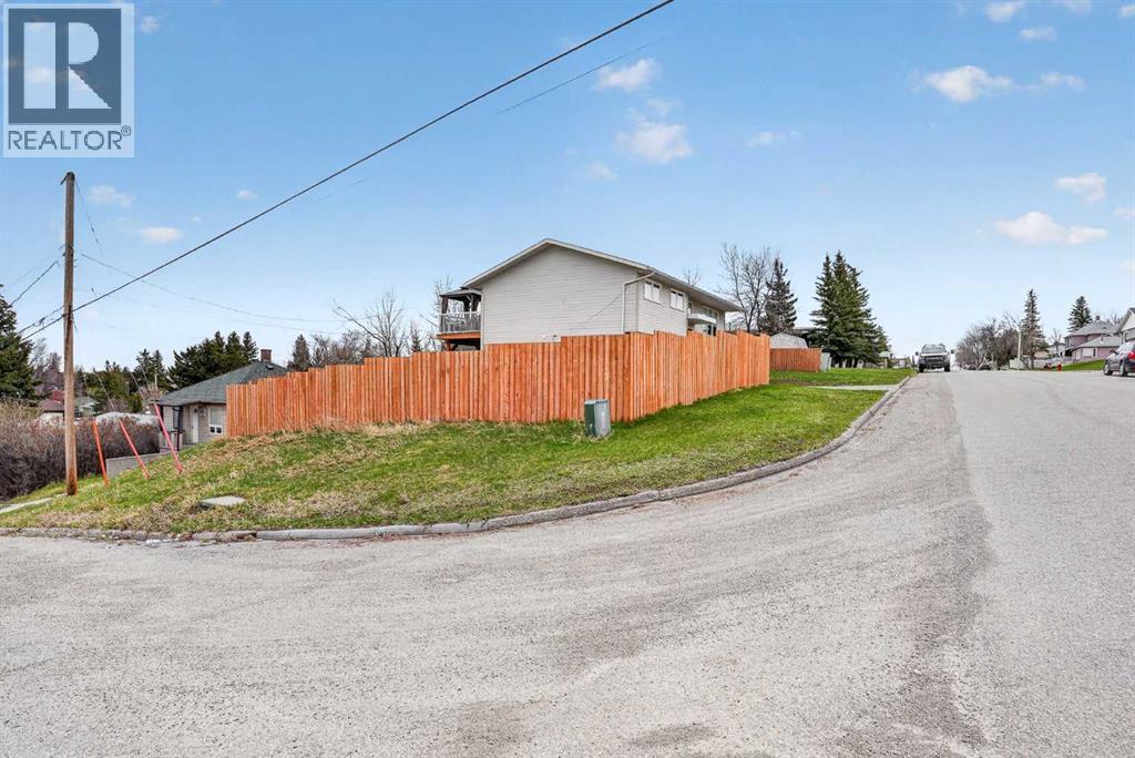 943 East Avenue - 37