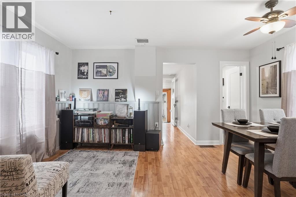 632 STEELE Street - 10