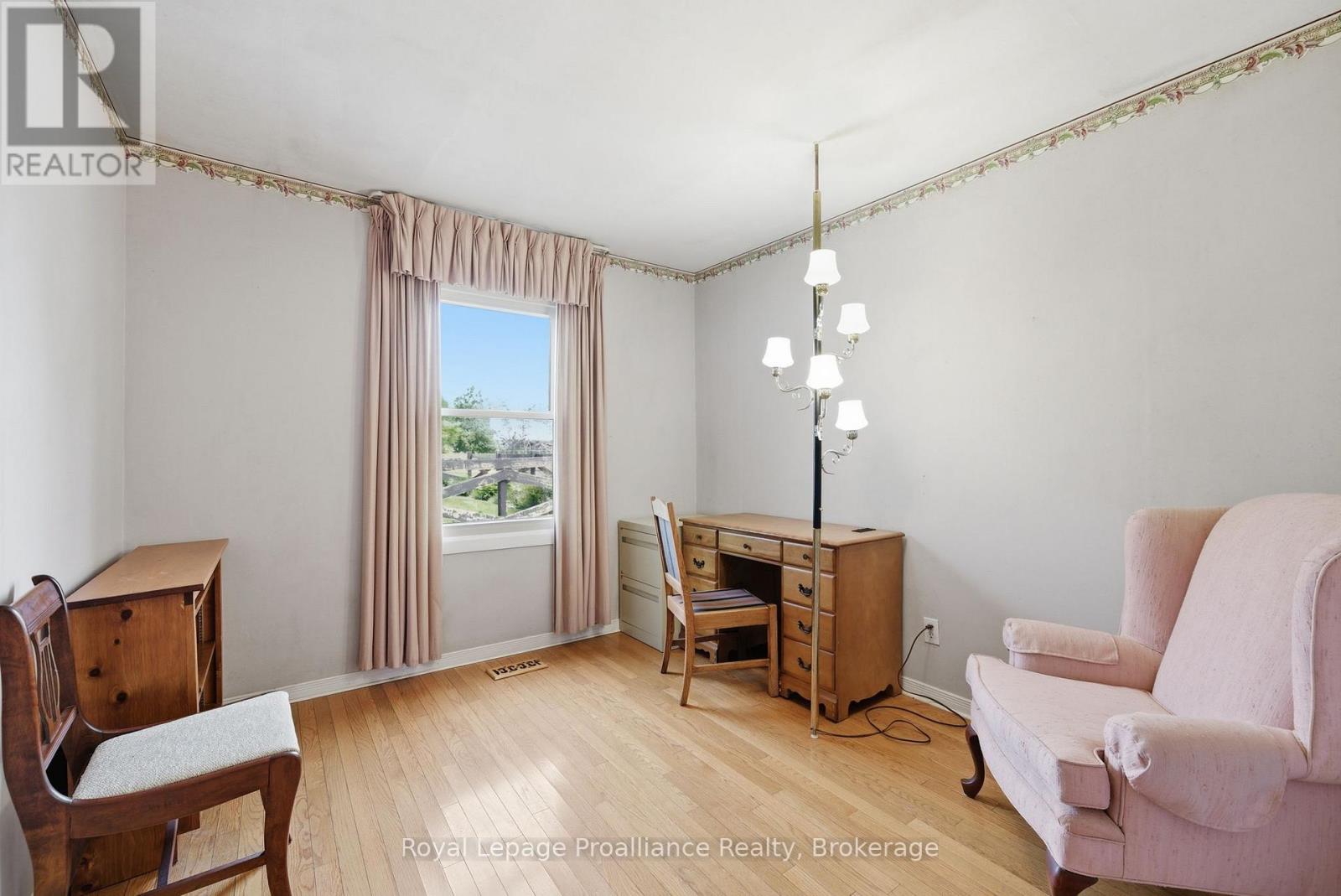 478 MONK STREET - 17